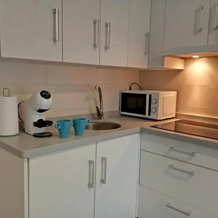 Apto 100 M Playa Piscina Wifi 1 Hab Apartment *